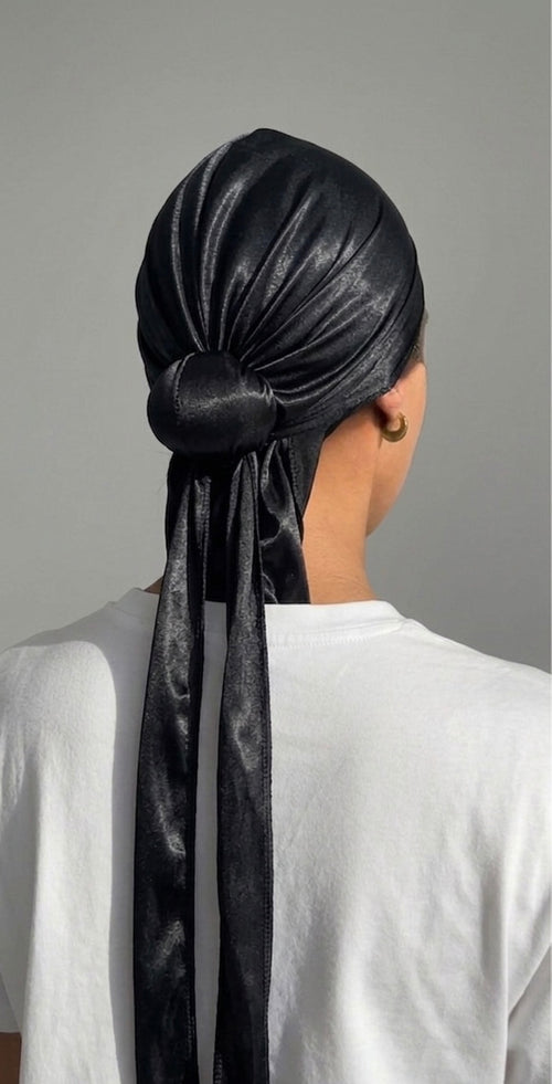 Black Sleek Scarf
